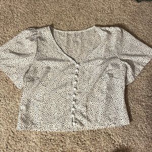 Black/white polka dot top